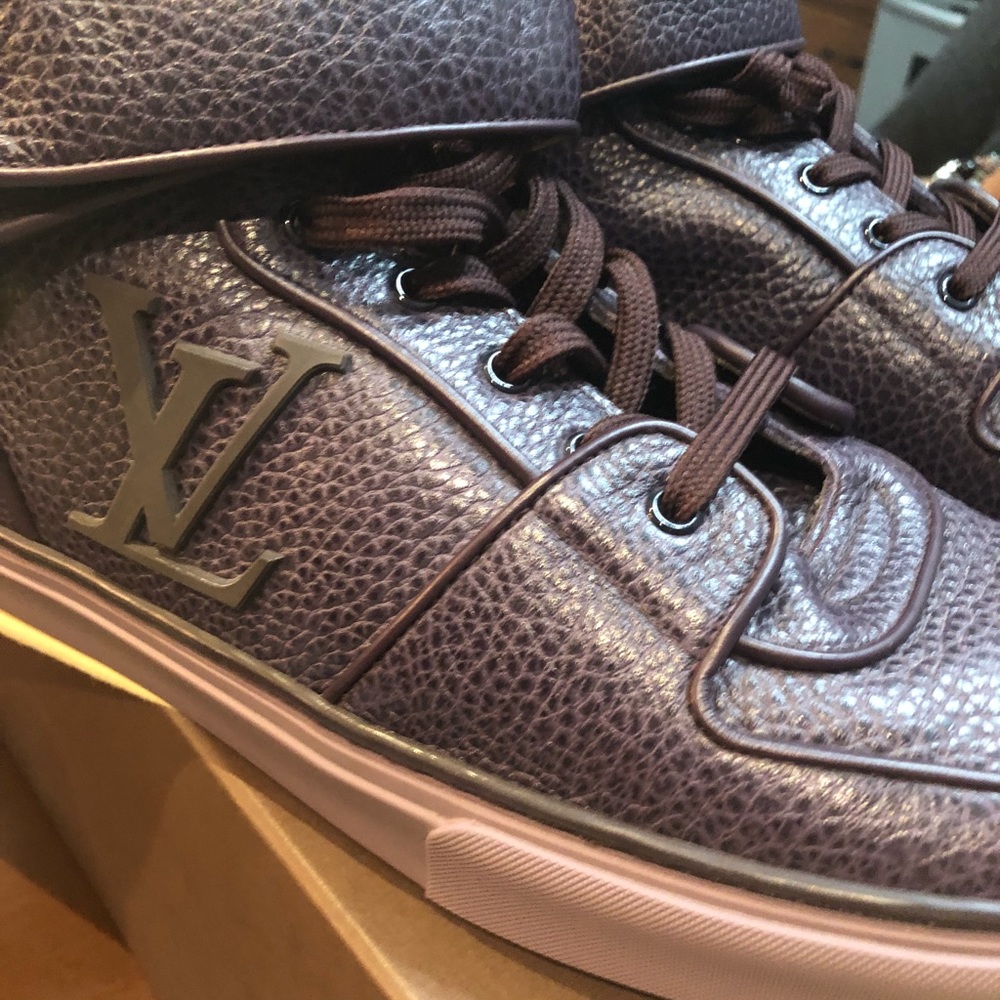 Louis Vuitton Fits 10.5. Brand New In Box. - Picture 2 of 8